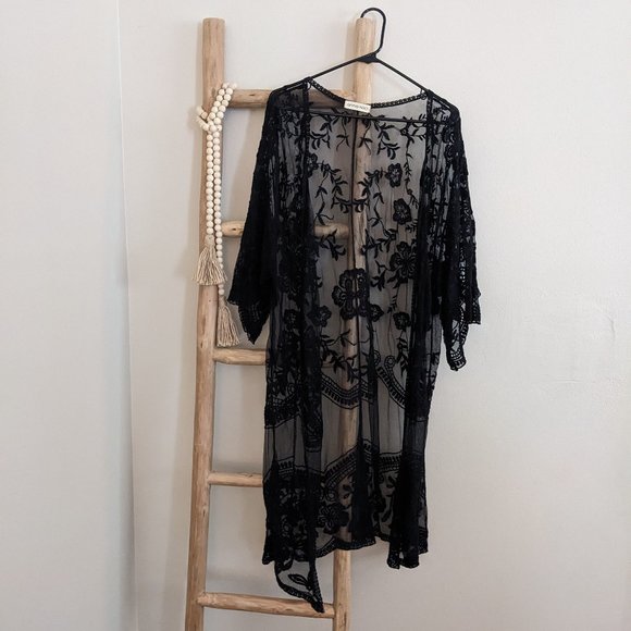Anna- Kaci Black Lace Kimono - Picture 1 of 2